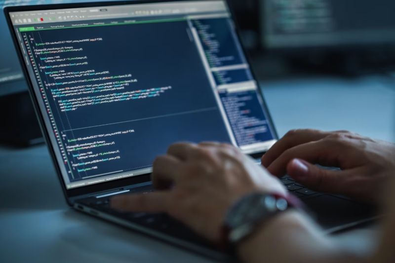 环县软件定制开发:PHP与Node.js,后端解决方案的优势博弈